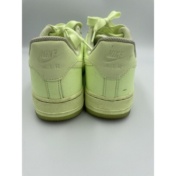 Nike Air Force 1 Essential Volt Glow Air Force 1 Size 7 - Picture 6 of 11